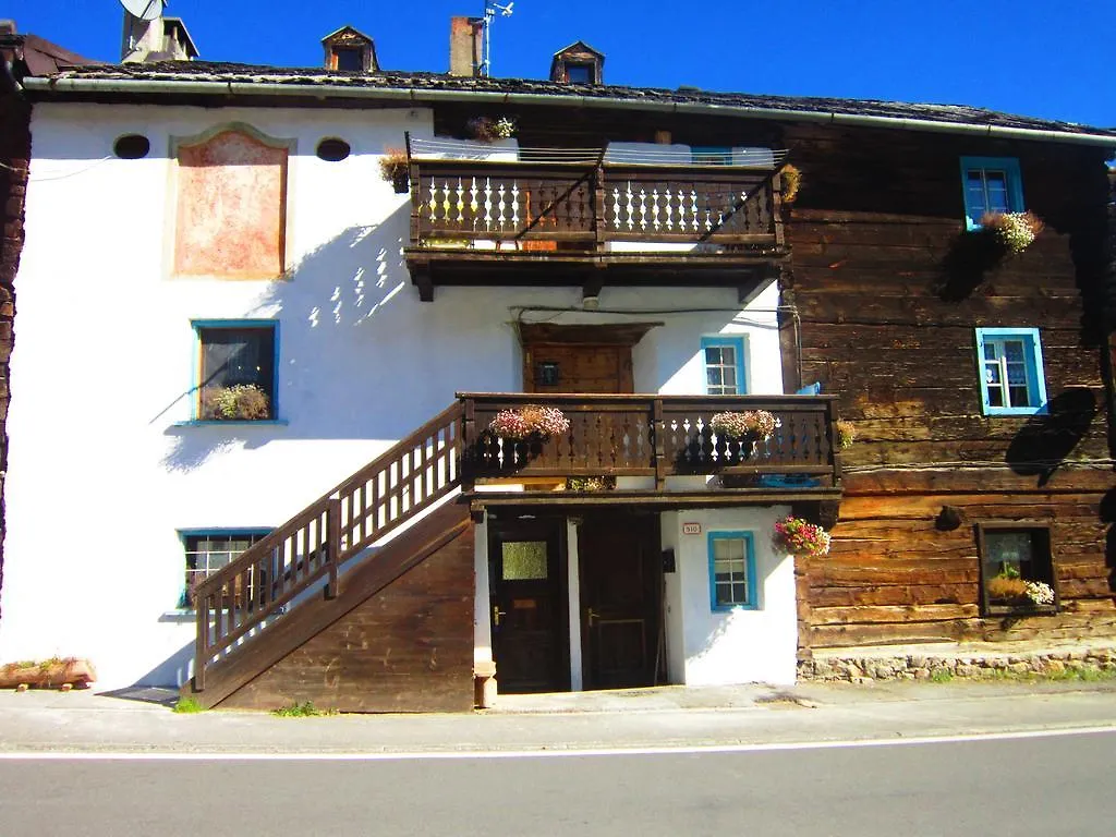 Canton 520 Camera Matrimoniale E Appartamento Self Check In Livigno